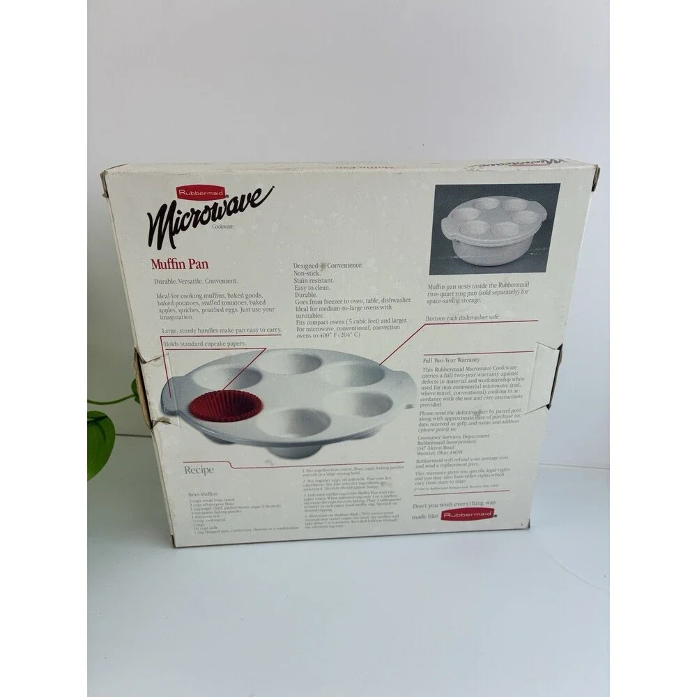 Vintage 1985 Rubbermaid Microwave 10